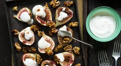 baked-figs-rosewater-yoghurt_tanya-zouev
